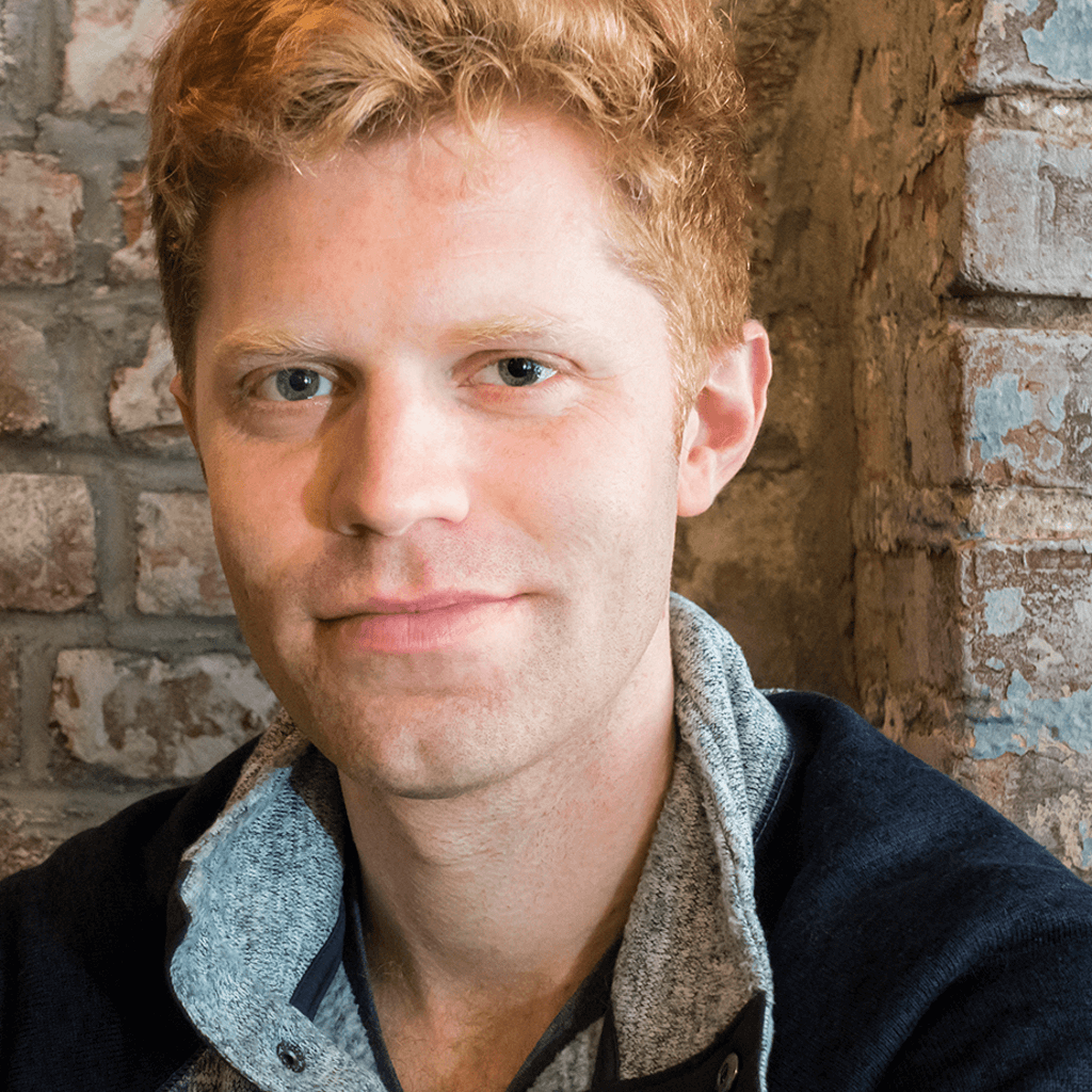 Patrick Farrell photo